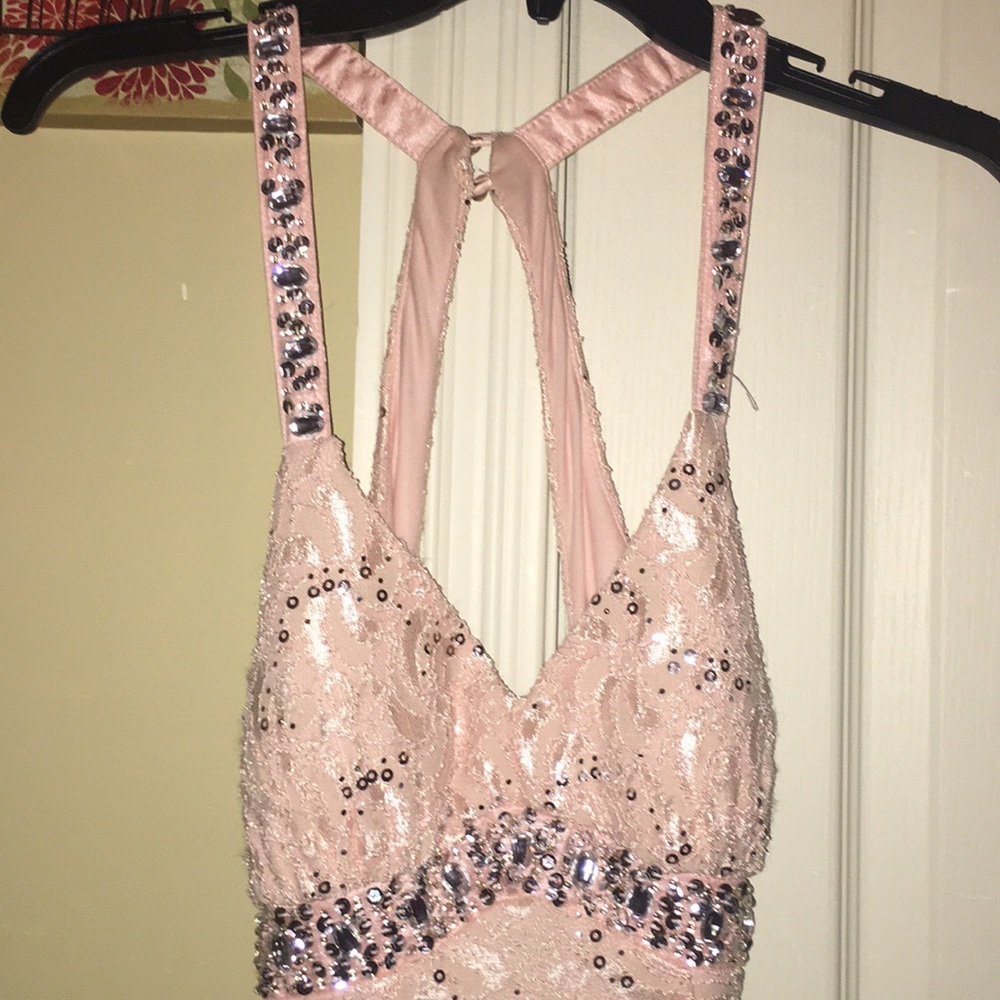 Pretty in Pink Prom Dress ! 💓